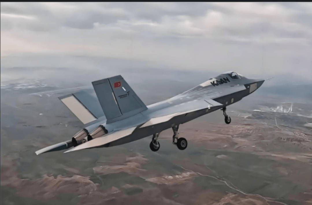 当面歼-10CE,对面“阵风”:巴黎航展对台戏