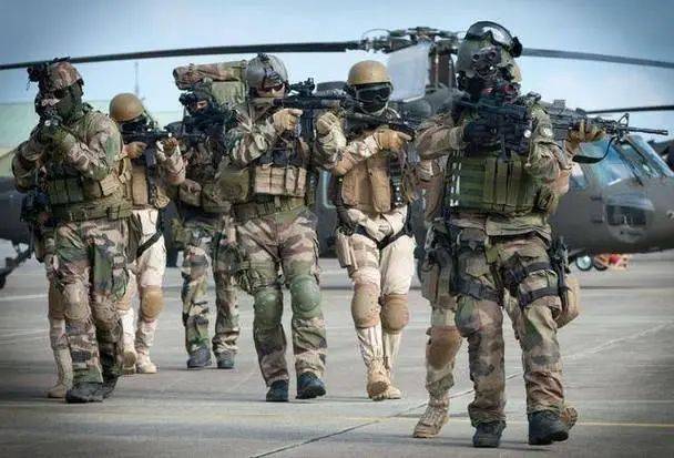 是战是和?中国已划下三条“红线”,这不是威胁,是最后的好言相劝!