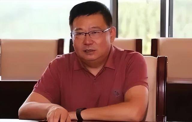 3名干部被查,他主动向组织交代问题