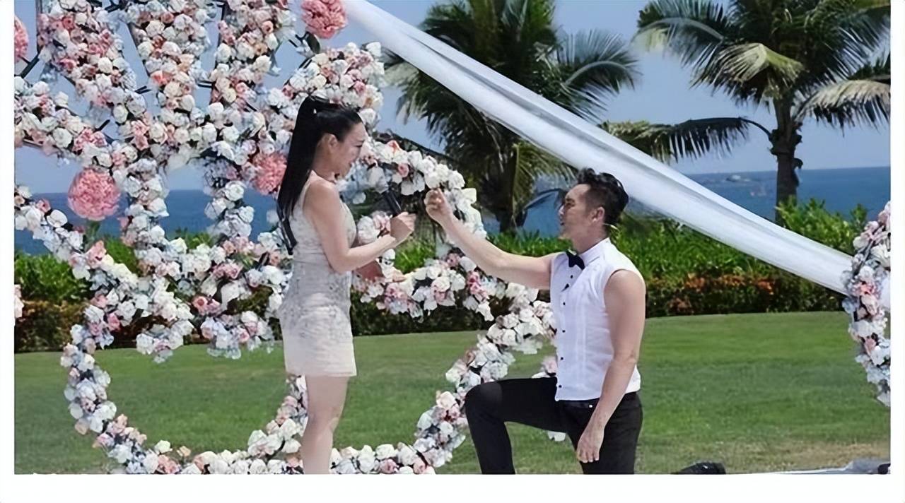 考古|张伦硕称张维伊像以前的自己 ,曾娶大11岁钟丽缇被嘲,如今成为重组家庭中教科书般的男人?