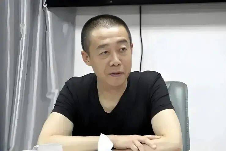 中国舞蹈家协会原主席冯双白、原分党组书记罗斌,非法收受他人巨额财物