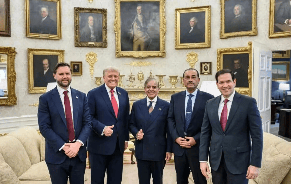 巴基斯坦总理及元帅,与特朗普会晤相谈甚欢