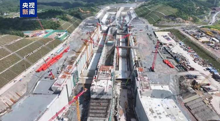 全球首个、关键突破 国庆假期大国重器捷报频传