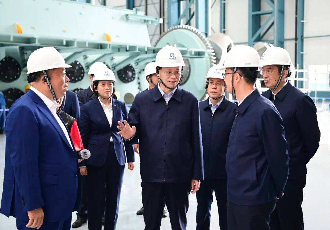 新任辽宁省委书记许昆林，到大连调研