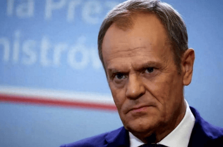 北约刚拖住俄罗斯,泽连斯基换了新打法,调转“枪口”叫板匈牙利,俄乌战场或将扩大