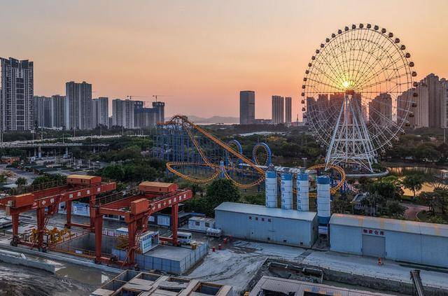 领航定向驾驭发展全局——习近平经济思想引领新时代经济工作述评之一