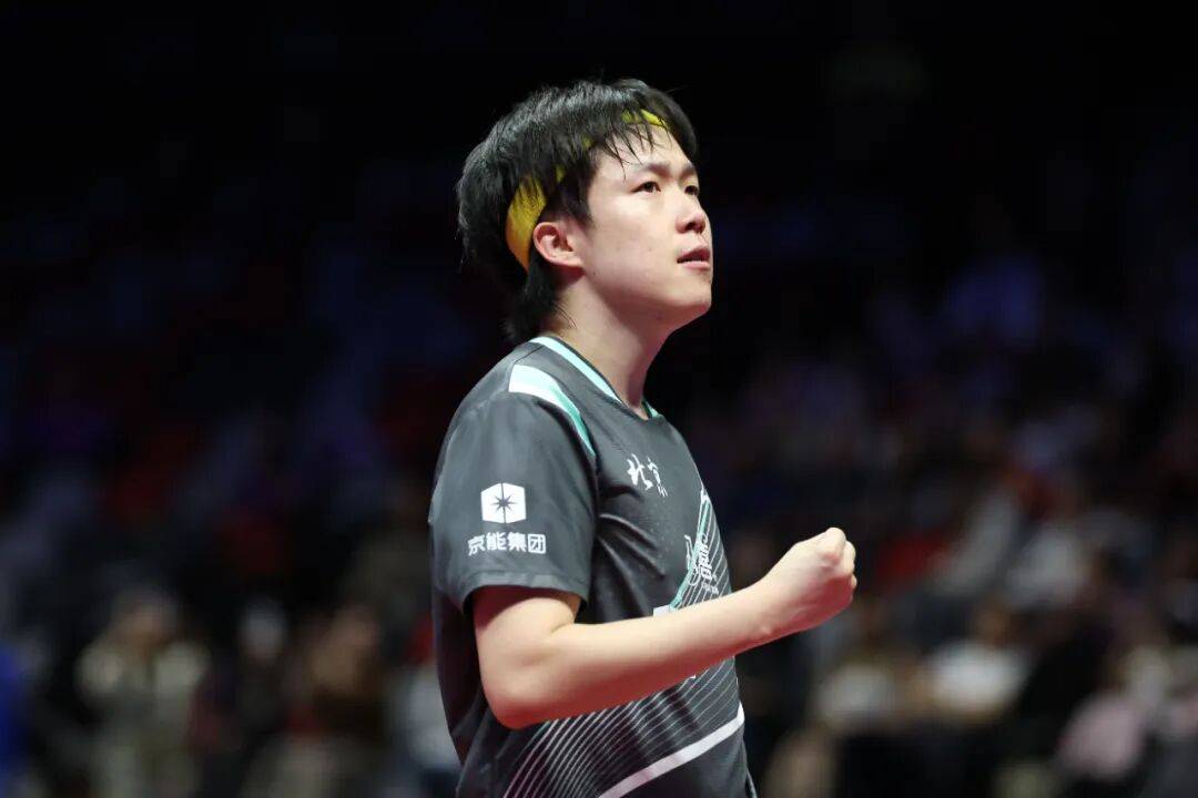 王楚钦赢下七局大战,王曼昱王艺迪争4强席位 | 全运会